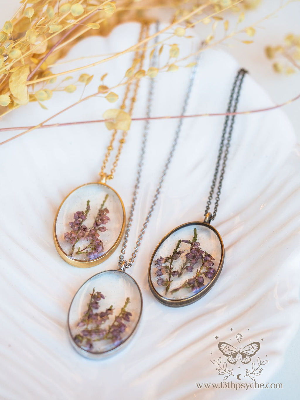 Handmade Dried heather pendant necklace pendant necklace - 13th Psyche