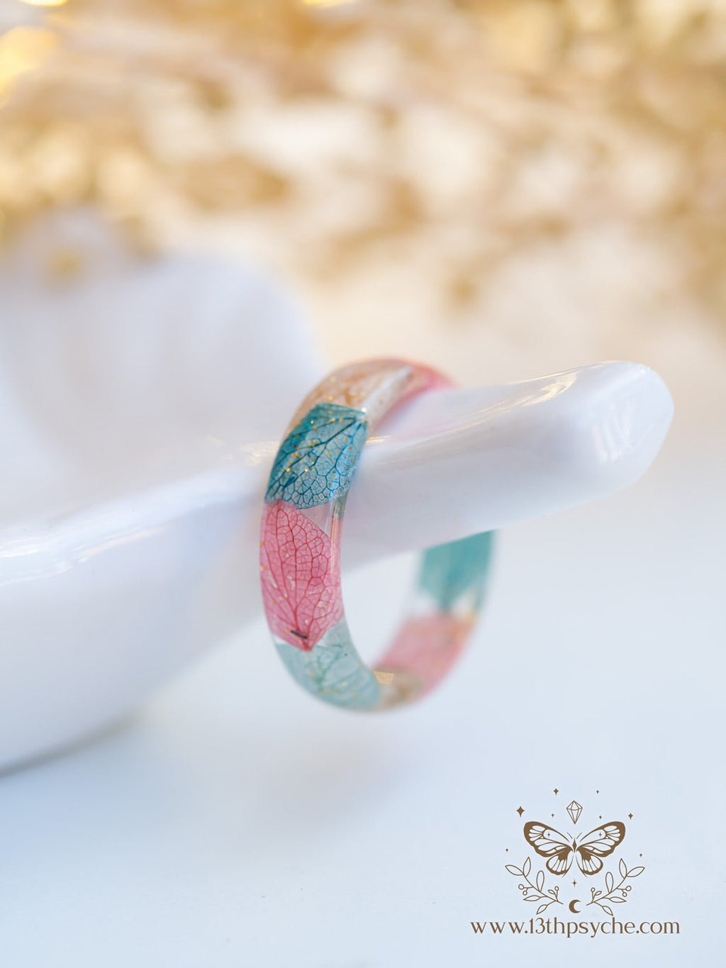 Handmade Dried Hydrangea flower petal resin ring - 13th Psyche