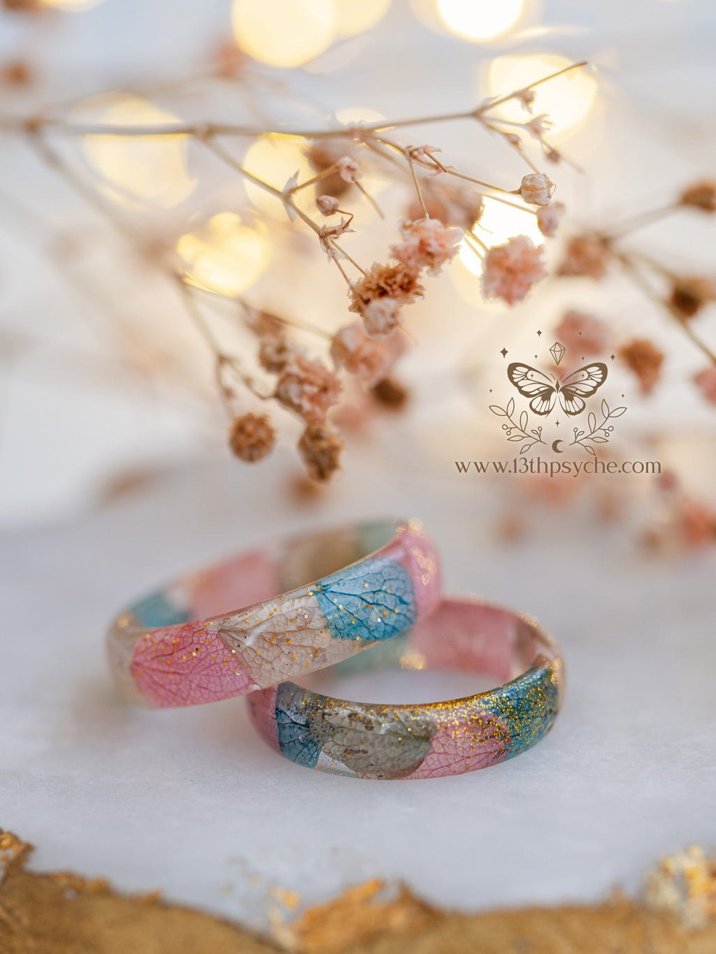 Handmade Dried Hydrangea flower petal resin ring - 13th Psyche
