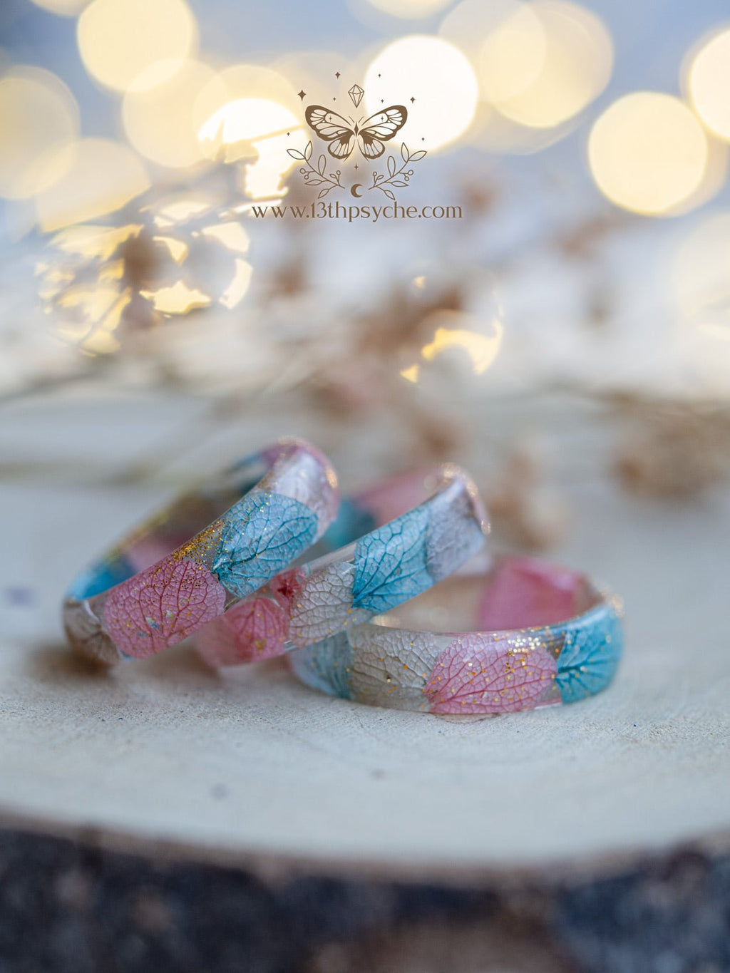 Handmade Dried Hydrangea flower petal resin ring - 13th Psyche