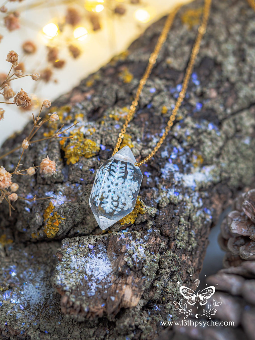 Handmade Encased snowflake crystal point pendant necklace - 13th Psyche