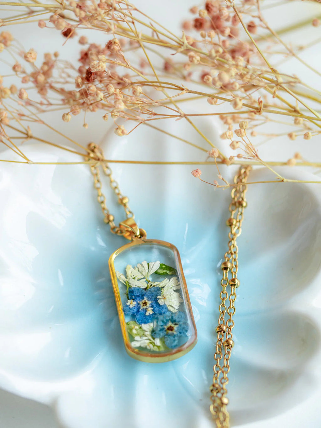 Handmade Forget me not and white flowers pendant necklace - 13th Psyche