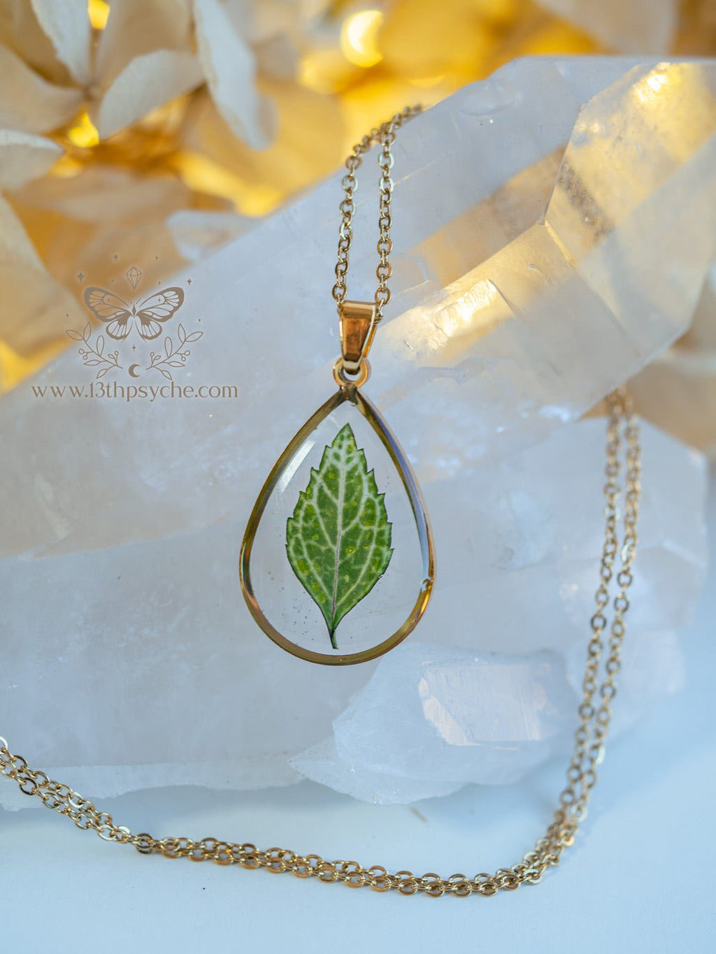 Handmade Green dried leaf teardrop resin pendant necklace - 13th Psyche