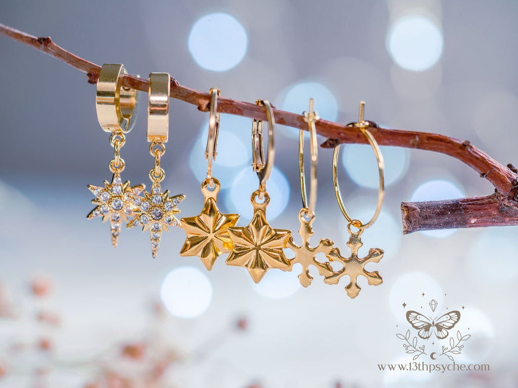 Handmade Hypoallergenic gold hoop earrings with snowflake charm - 13th Psyche