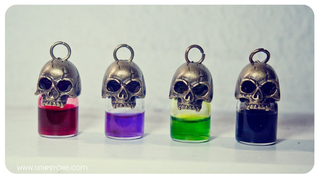 Handmade Gothic skull poison glass bottle pendant necklace - 13th Psyche