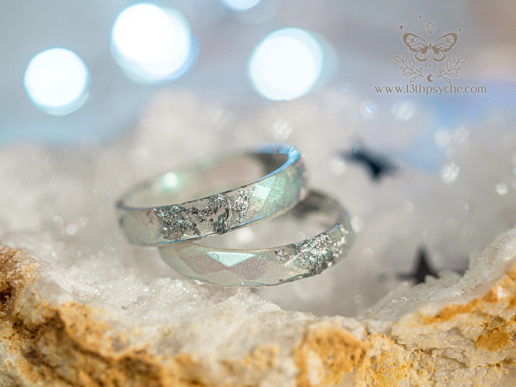 Handmade Iridescent ice white faceted resin ring with silver metal flakes - 13th Psyche