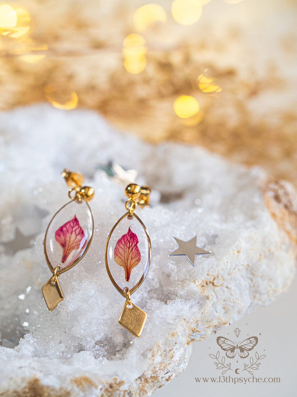 Handmade Real pressed flower petals resin earrings - 13th Psyche
