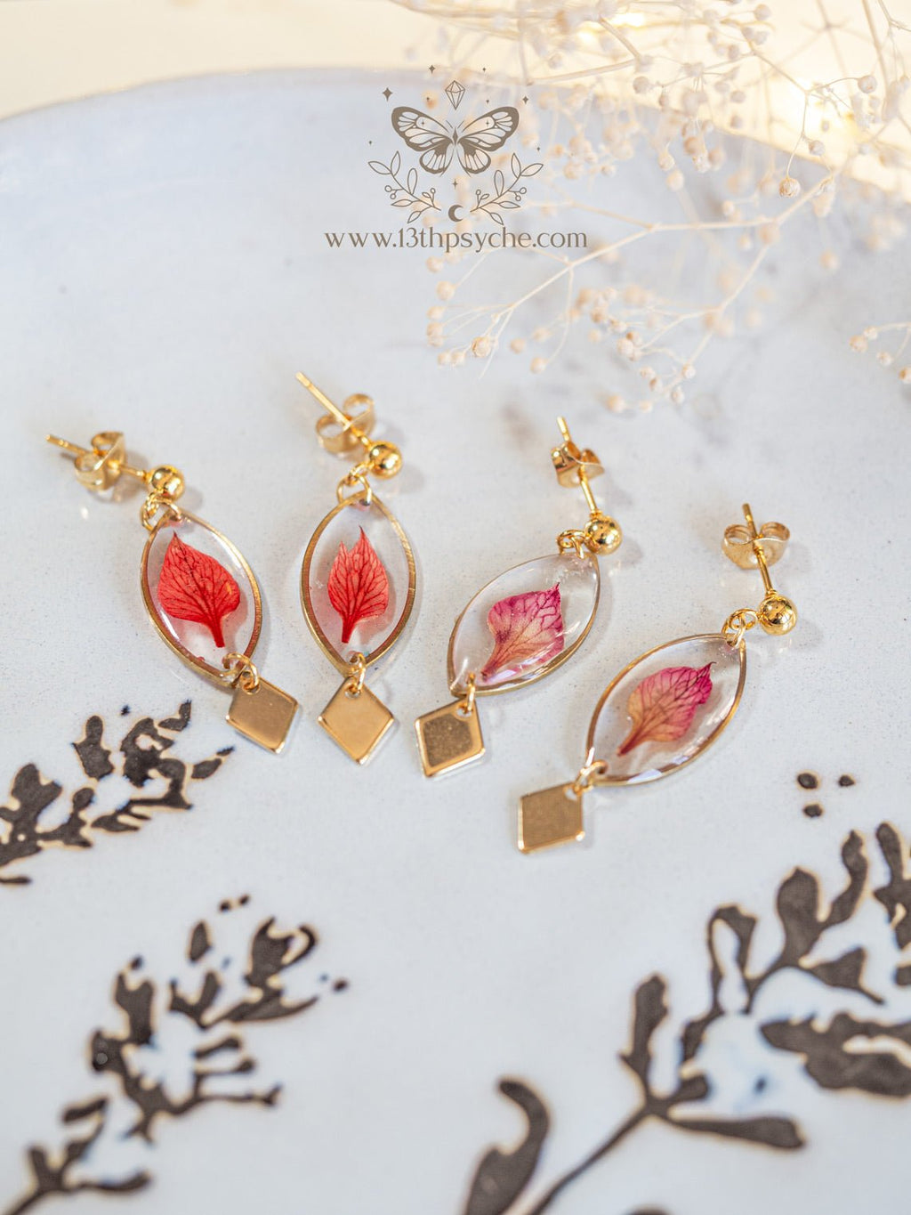 Handmade Real pressed flower petals resin earrings - 13th Psyche