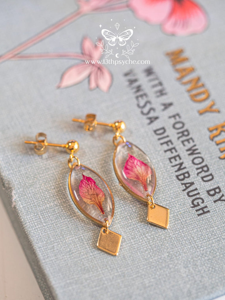 Handmade Real pressed flower petals resin earrings - 13th Psyche