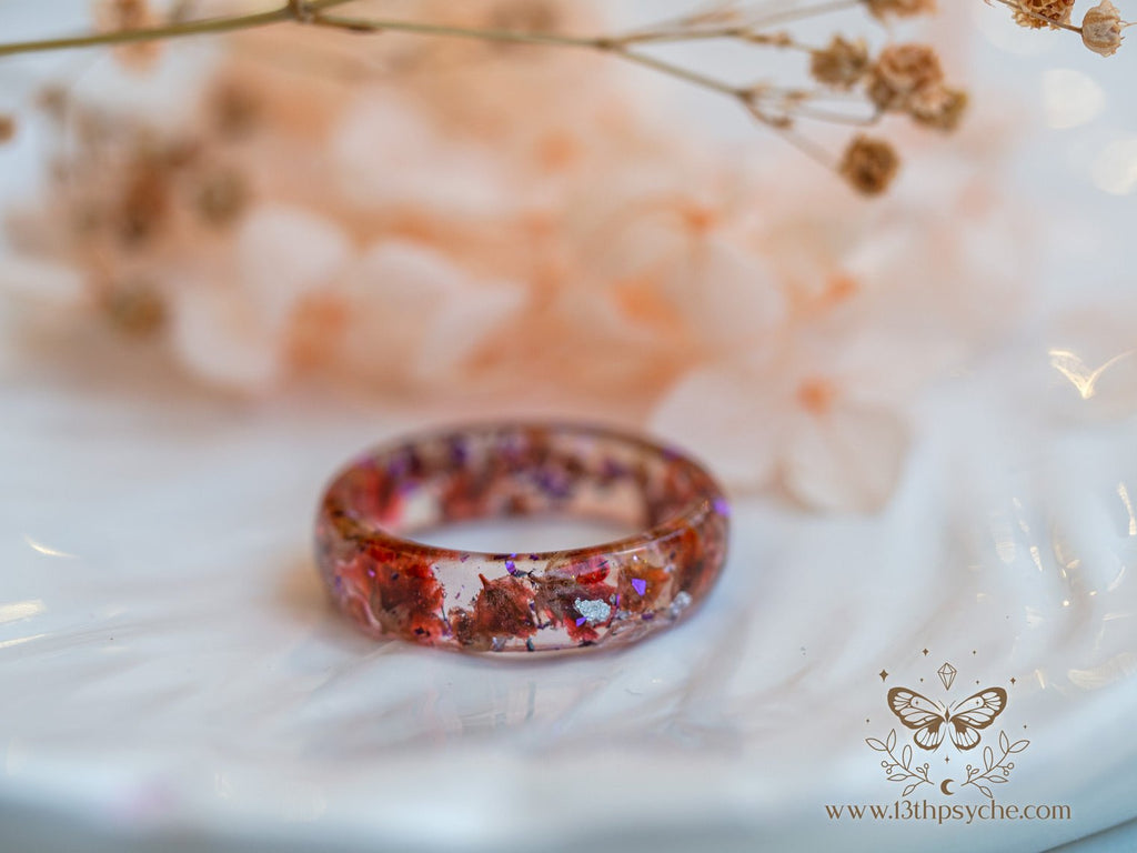 Handmade Red baby's breath flowers resin ring - 13th Psyche