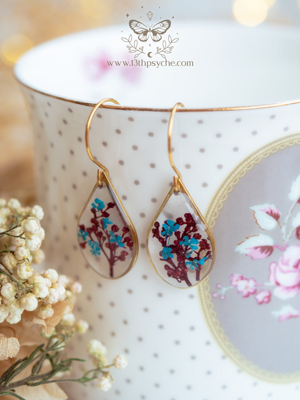 Handmade Teardrop shape earrings with Real pressed red and blue flowers - 13th Psyche